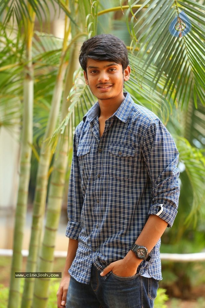 Akash Puri Photos - 9 / 60 photos