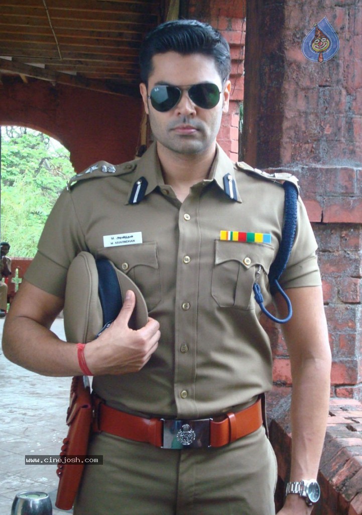 Ganesh Venkatraman Stills in Dhamarukam - 7 / 64 photos