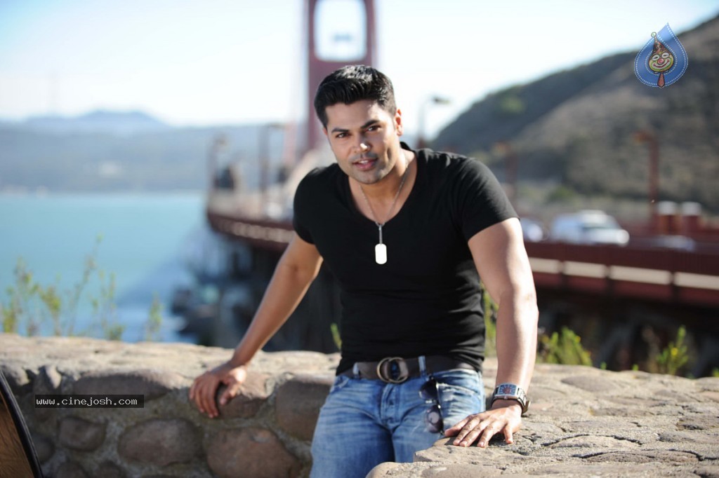 Ganesh Venkatraman Stills in Dhamarukam - 9 / 64 photos