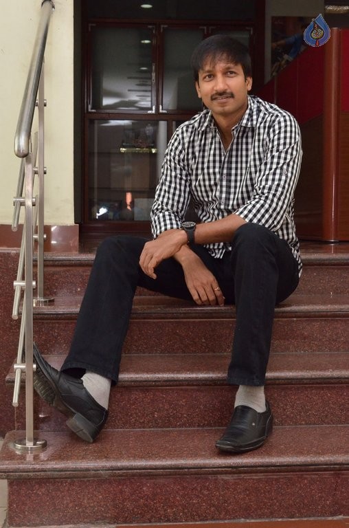 Gopichand New Photos - 8 / 21 photos