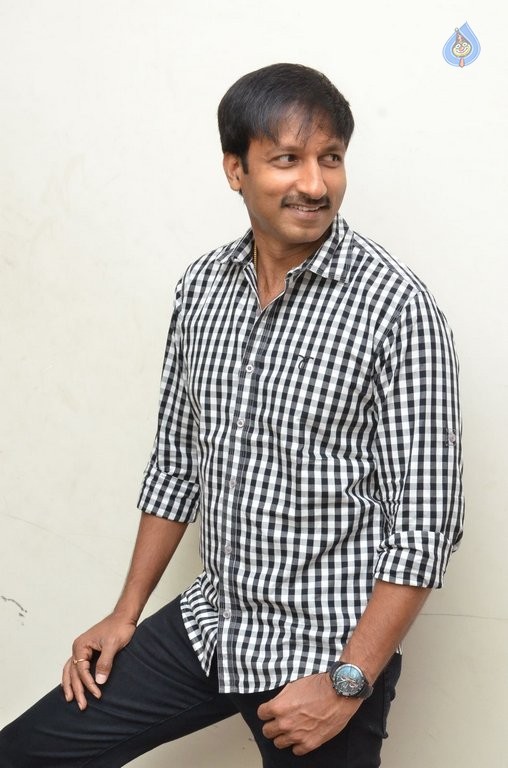 Gopichand New Photos - 14 / 21 photos