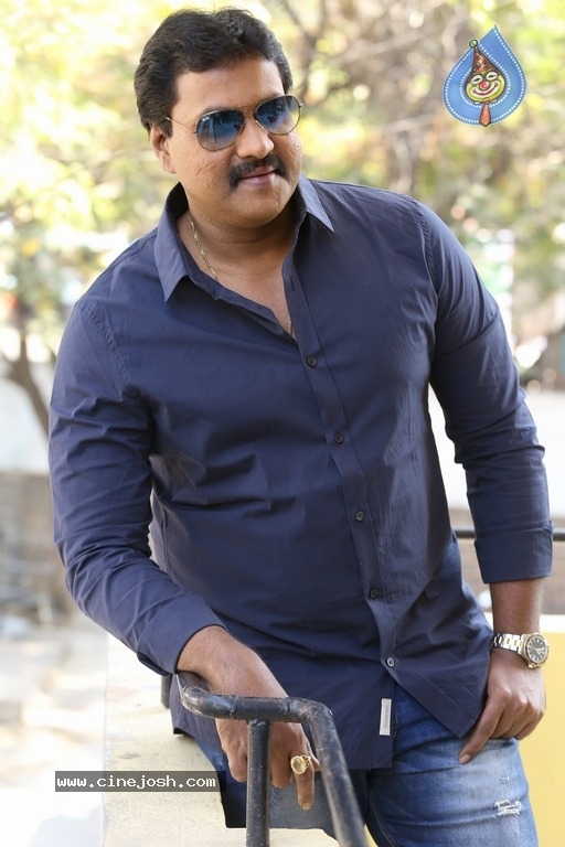 Hero Sunil Latest Interview Photos - 8 / 12 photos