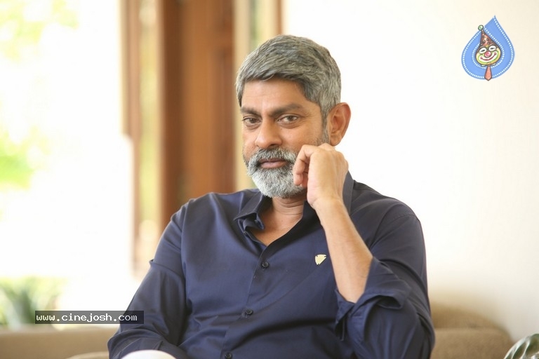 Jagapathi Babu Interview Photos - 27 / 34 photos