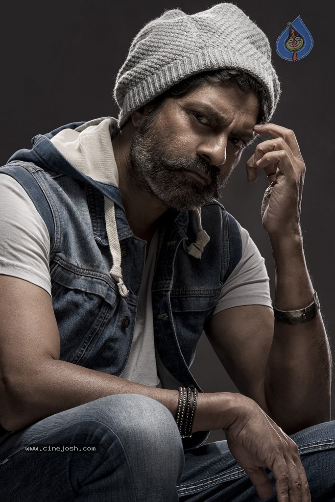 Jagapathi Babu Latest Stills - 8 / 10 photos