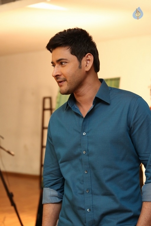 Mahesh Babu Spyder Interview Photos - 11 / 31 photos