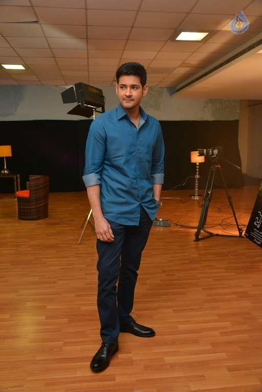 Mahesh Babu Spyder Interview Photos - 26 / 31 photos