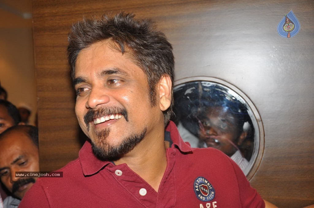 Nagarjuna Latest Stills - 27 / 42 photos