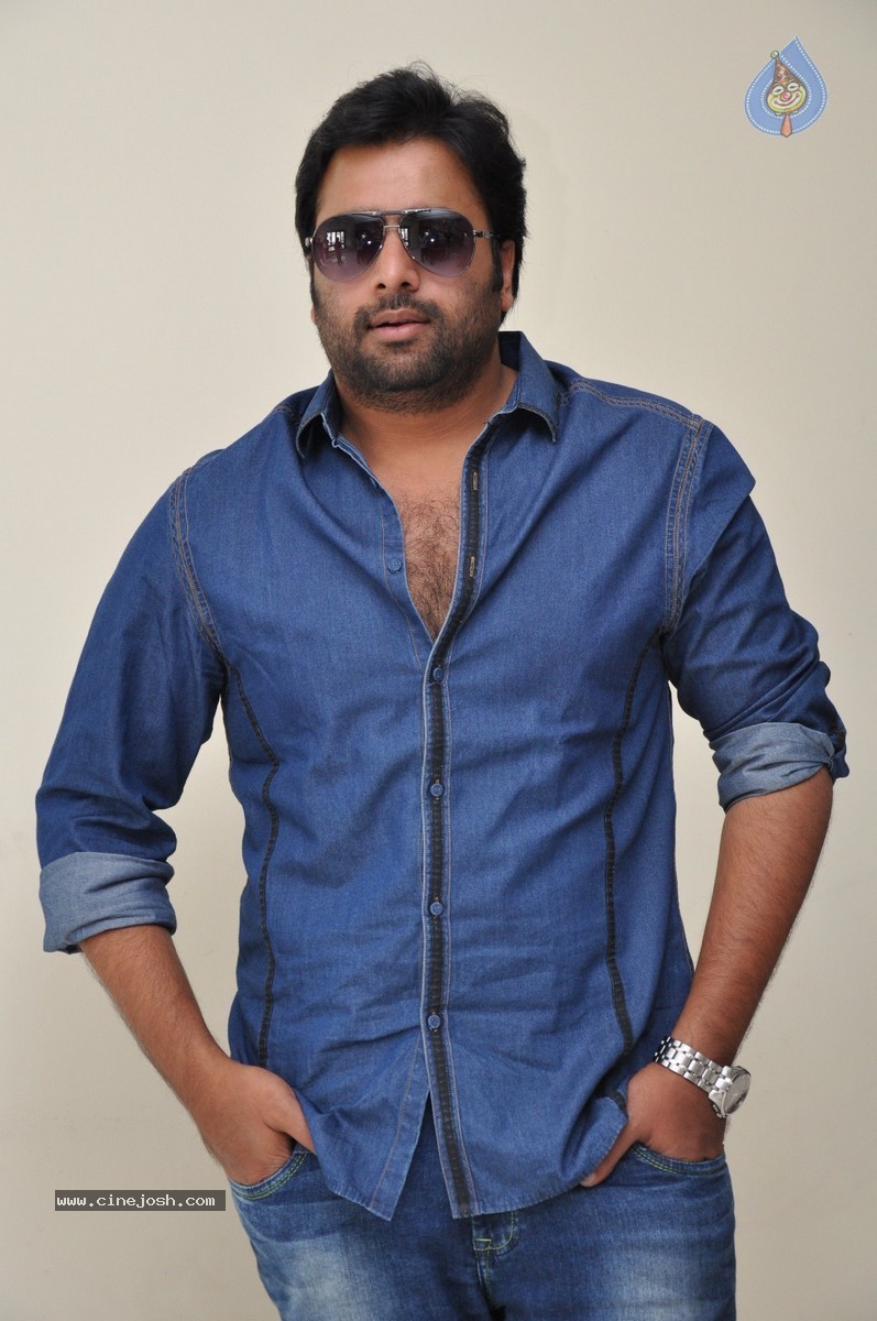 Nara Rohit Stills - 8 / 60 photos