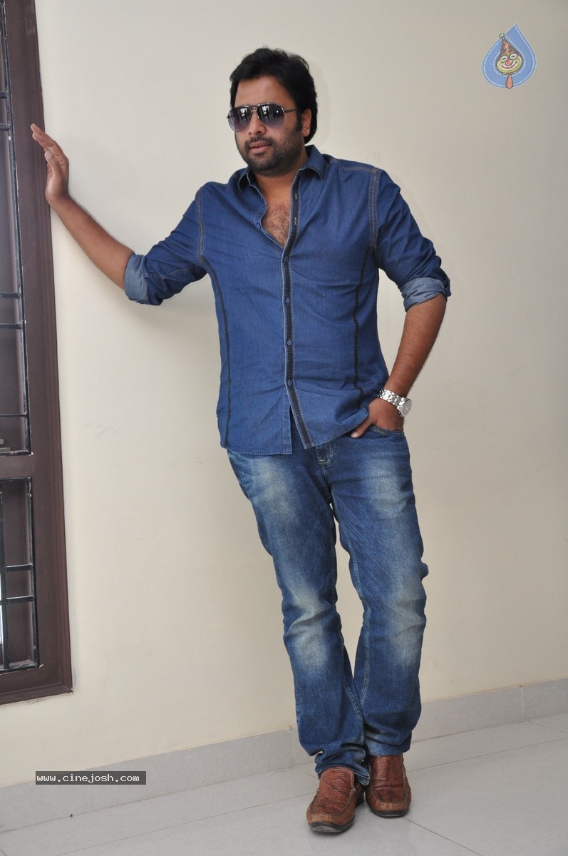 Nara Rohit Stills - 29 / 60 photos