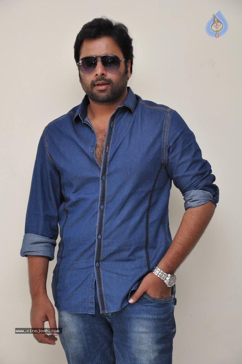 Nara Rohit Stills - 34 / 60 photos