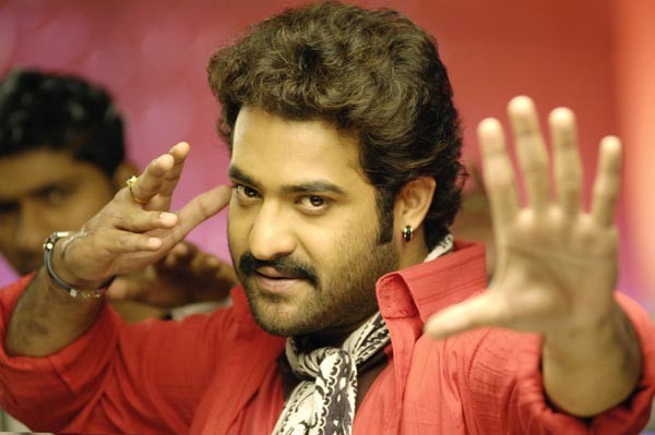 Jr NTR In Adurs - 9 / 43 photos