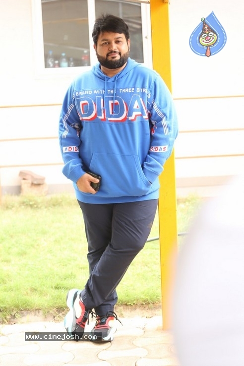 SS Thaman Photos - 7 / 21 photos