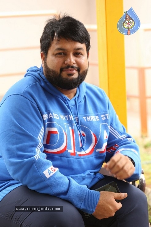 SS Thaman Photos - 15 / 21 photos