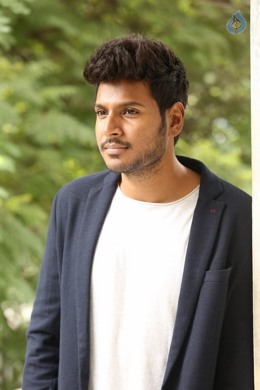 Sundeep Kishan New Pics - 10 / 21 photos