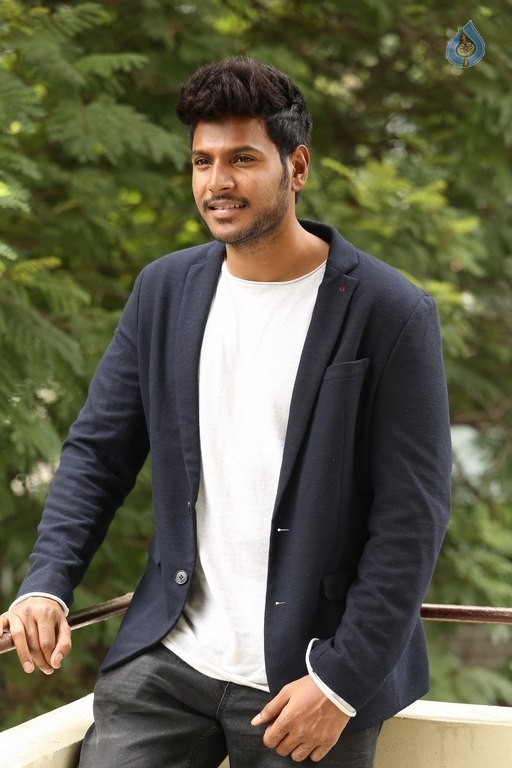 Sundeep Kishan New Pics - 20 / 21 photos