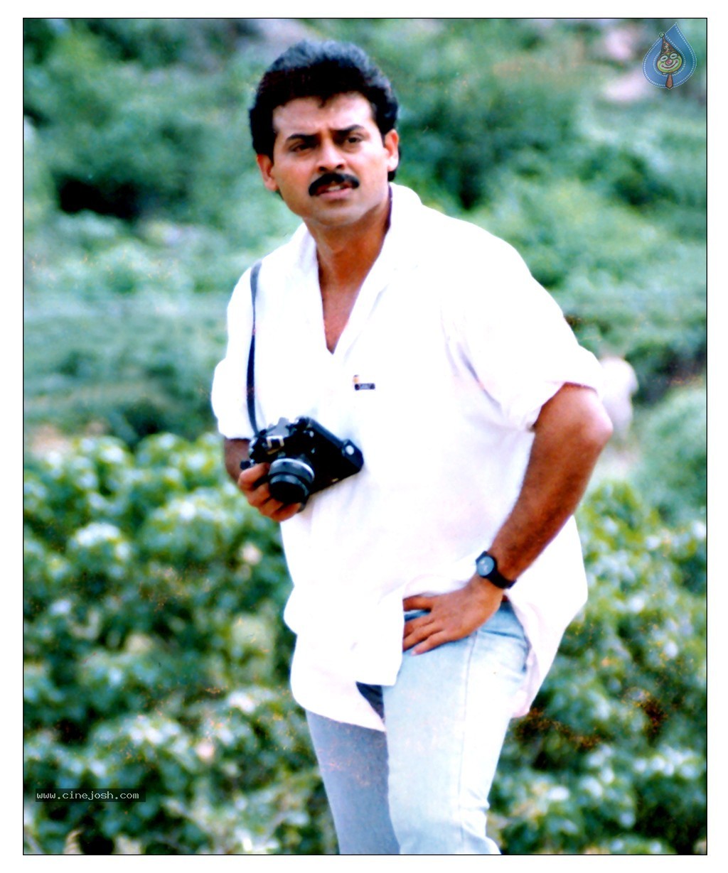 Venkatesh Completes Silver Jubilee Photos - 29 / 139 photos