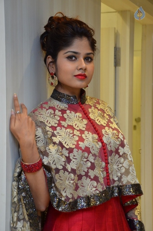 Aanya Latest Gallery - 15 / 32 photos