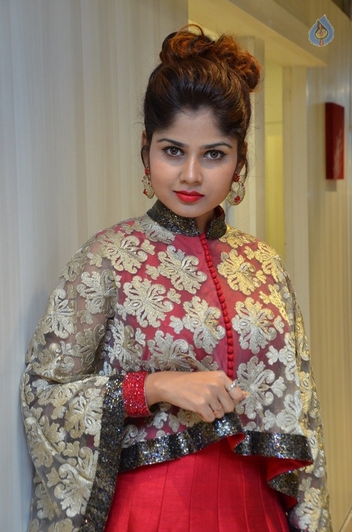 Aanya Latest Gallery - 24 / 32 photos