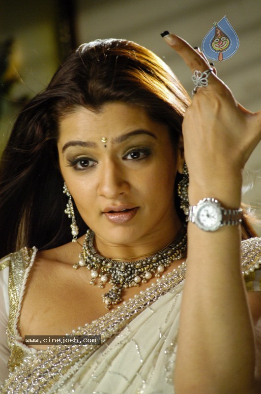 Aarthi Agarwal New Gallery - 57 / 97 photos