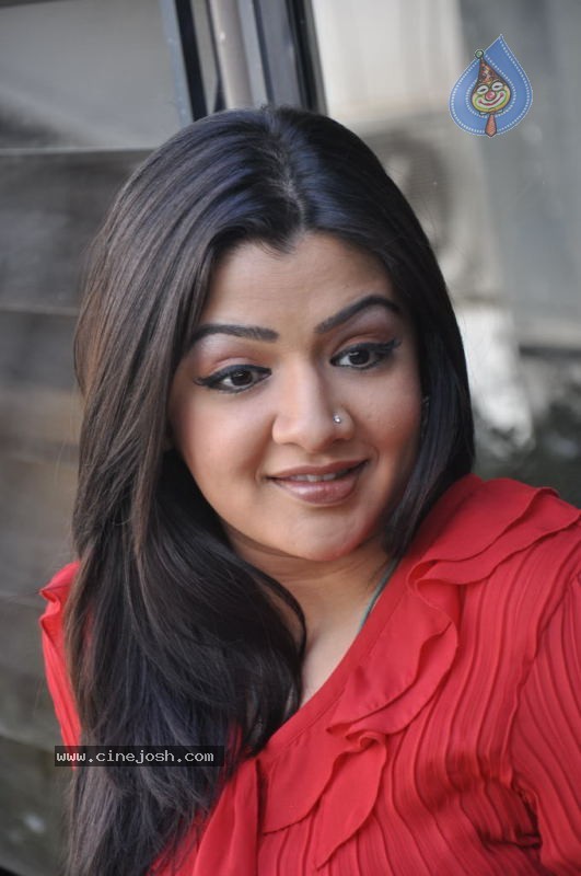 Aarthi Agarwal Photos - 51 / 51 photos