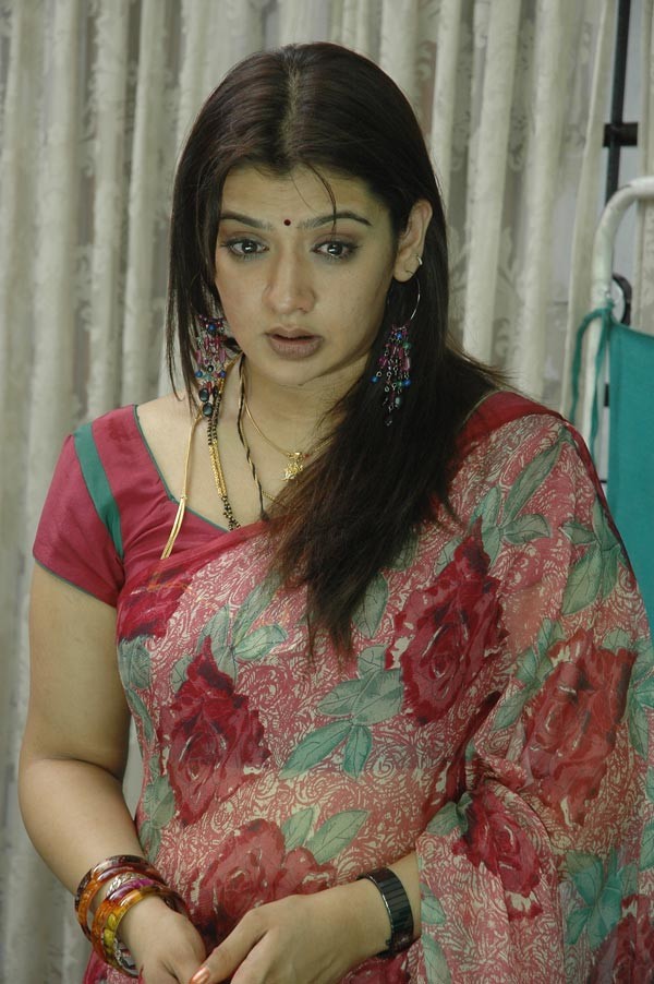 Aarthi Agarwal In Gentlaman  - 5 / 37 photos