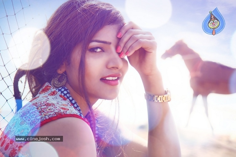 Actress Anju Kriti Photoshoot - 1 / 12 photos