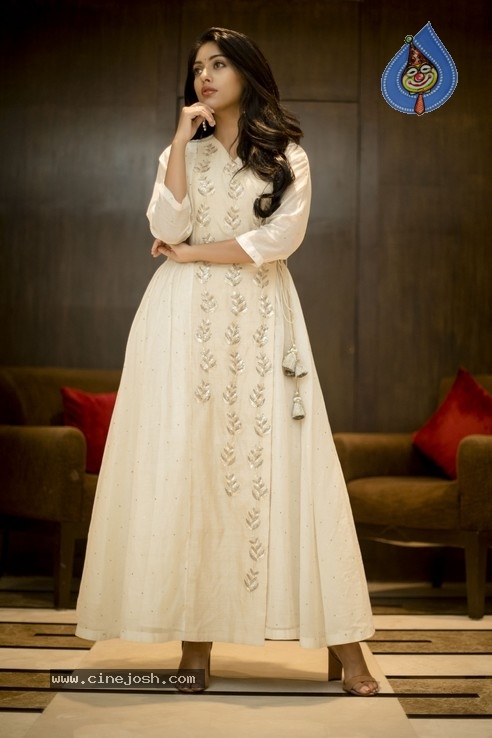 Actress Anu Emmanuel Stills - 3 / 7 photos