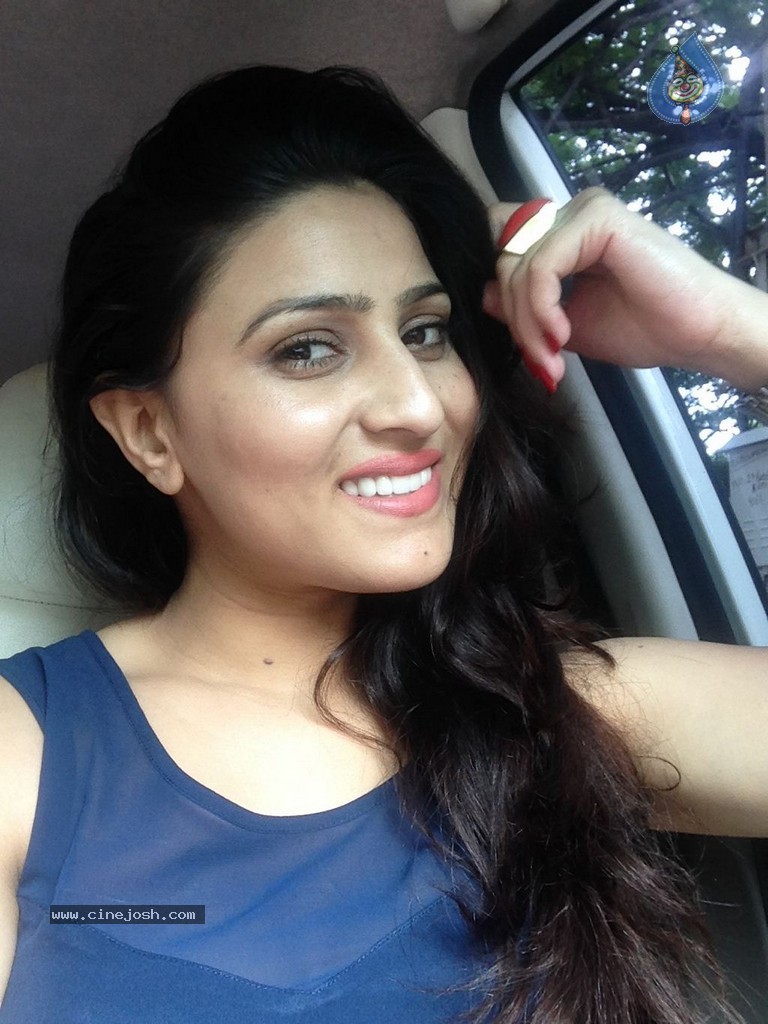 Actress Inyatt Photos - 10 / 44 photos