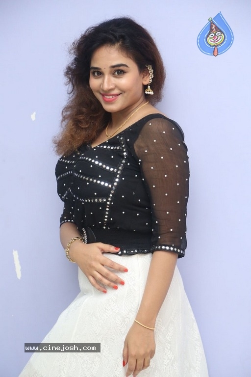Actress Jayathi Latest Gallery - 15 / 21 photos