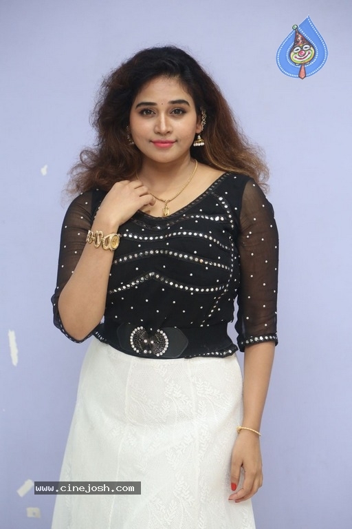 Actress Jayathi Latest Gallery - 18 / 21 photos
