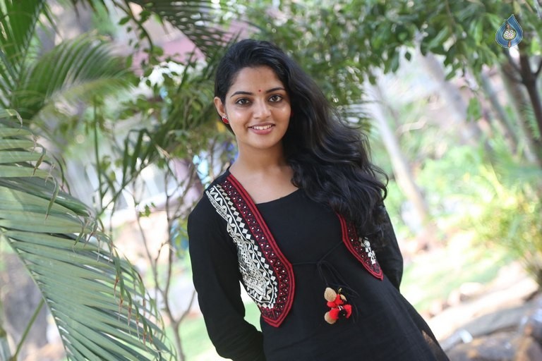 Actress Nikkila New Photos - 1 / 14 photos