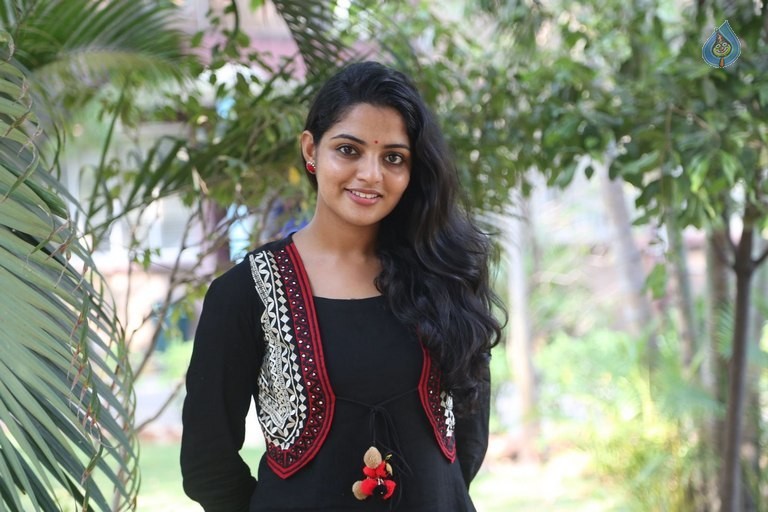 Actress Nikkila New Photos - 9 / 14 photos