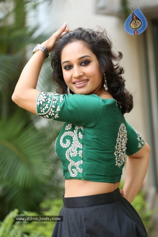 Actress Pooja Ramachandran Photos - 9 / 21 photos