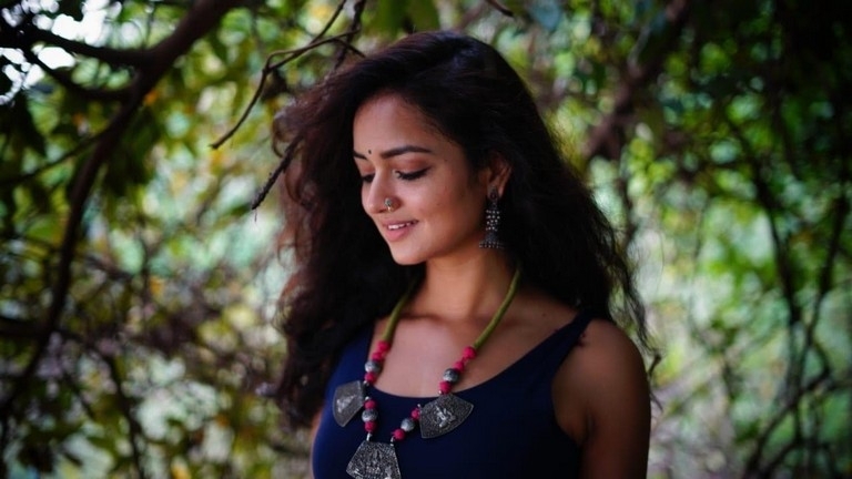 Actress Shanvi Srivatsava Pictures - 1 / 8 photos