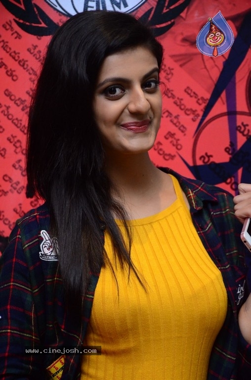 Actress Tanishq Rajan Stills - 17 / 21 photos