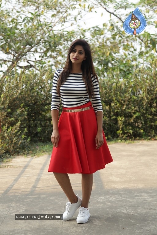 Actress Varshini Sounderajan Stills - 2 / 8 photos