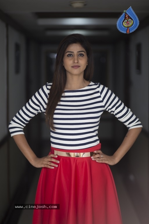 Actress Varshini Sounderajan Stills - 8 / 8 photos