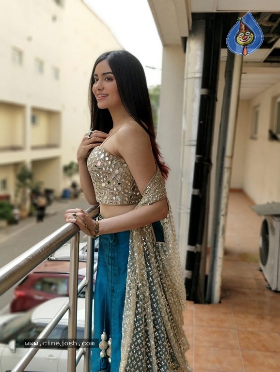 Adah Sharma New Pics - 2 / 7 photos