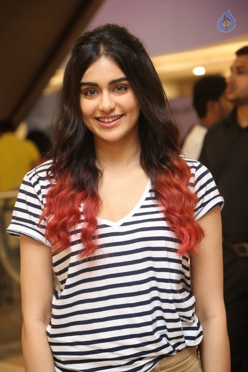 Adah Sharma New Stills - 27 / 42 photos