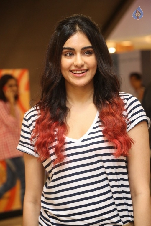 Adah Sharma New Stills - 39 / 42 photos
