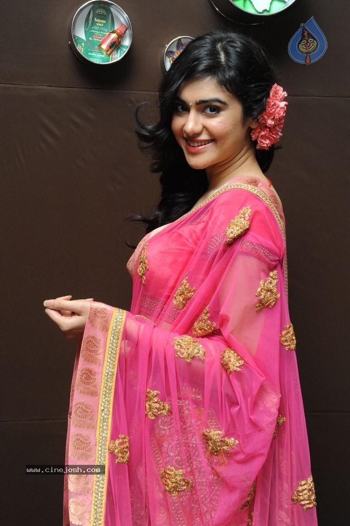 Adah Sharma Stills - 43 / 52 photos