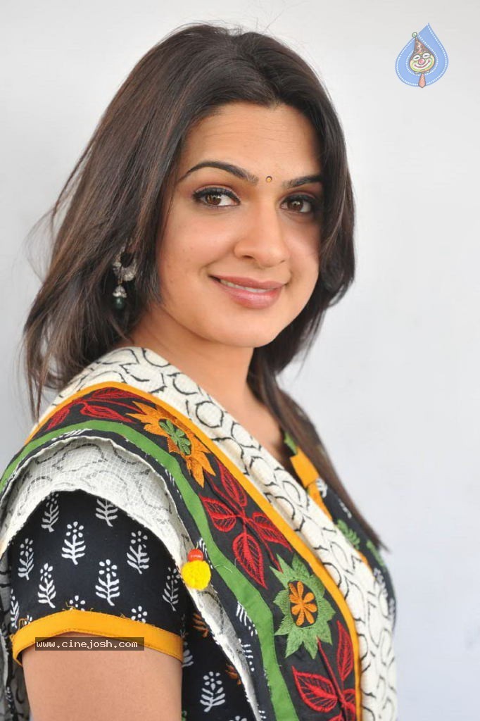 Aditi Agarwal Latest Stills - 28 / 58 photos