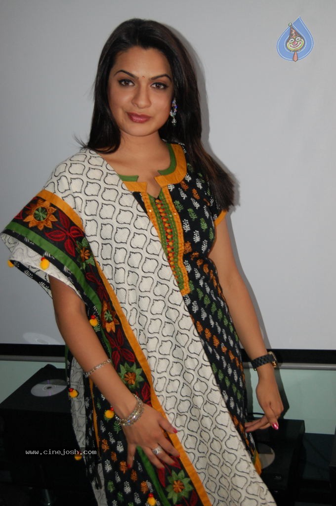 Aditi Agarwal Latest Stills - 29 / 58 photos