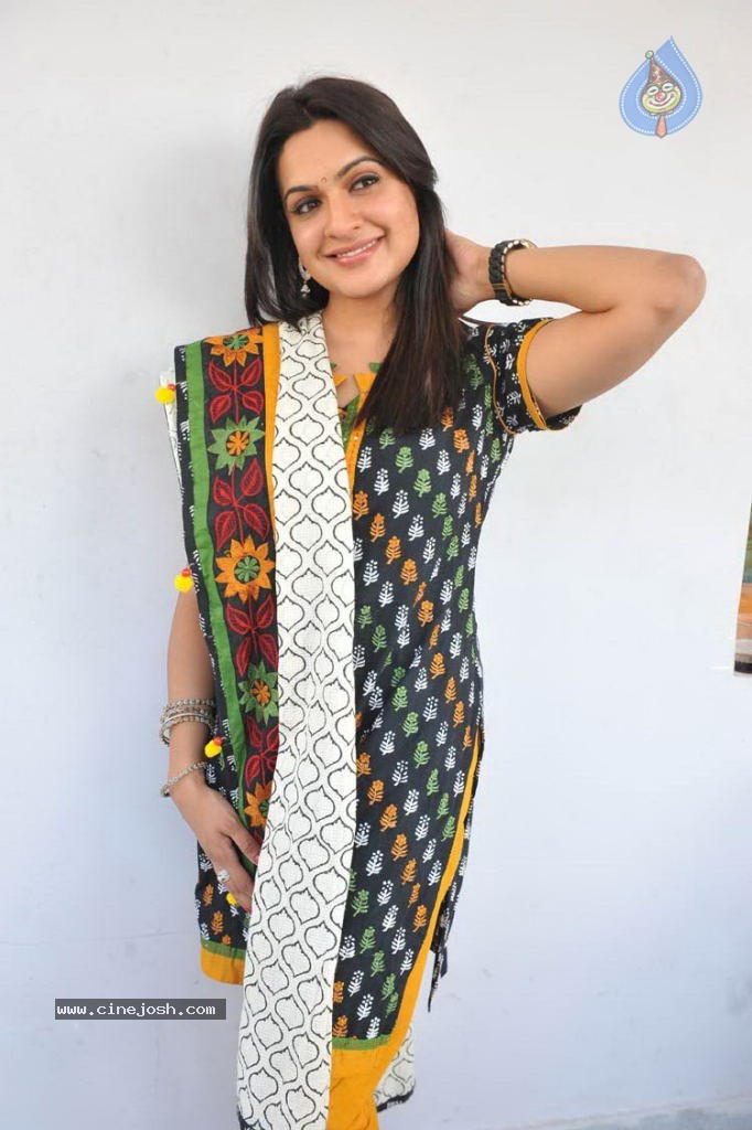 Aditi Agarwal Latest Stills - 57 / 58 photos
