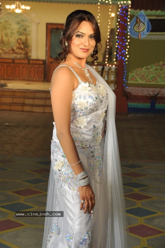 Aditi Agarwal Photo Stills - 38 / 50 photos