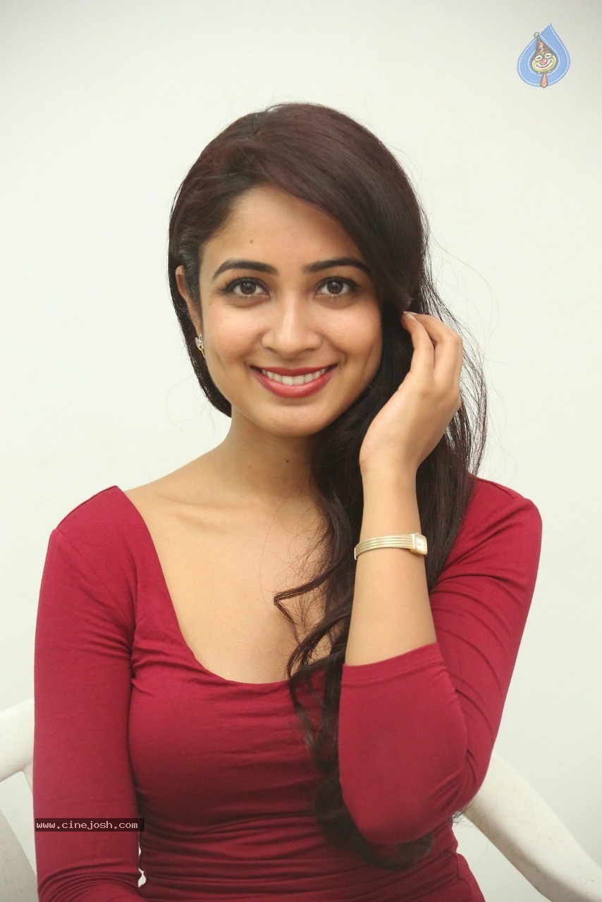 Aditi Chengappa Latest Photos - 15 / 60 photos