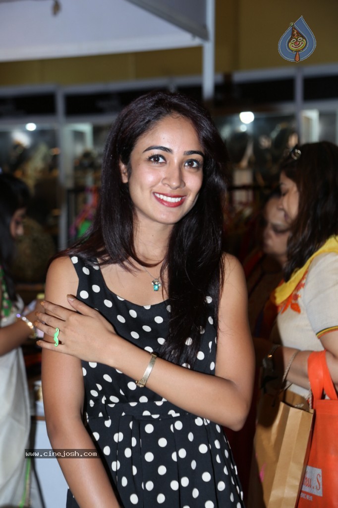 Aditi Chengappa New Stills - 34 / 88 photos