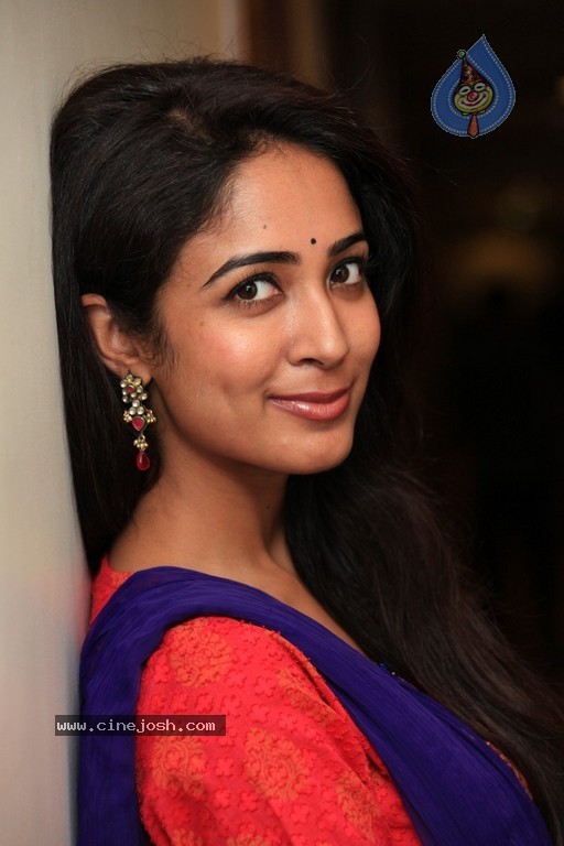 Aditi Chengappa New Stills - 10 / 63 photos