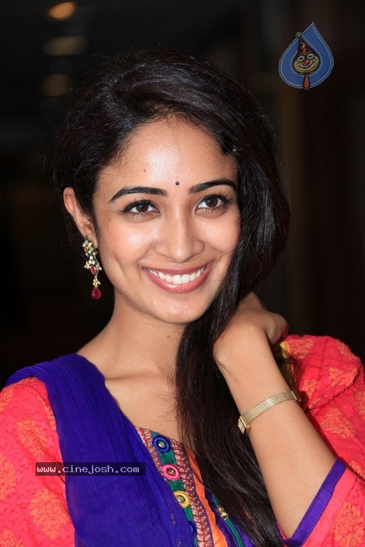 Aditi Chengappa New Stills - 35 / 63 photos