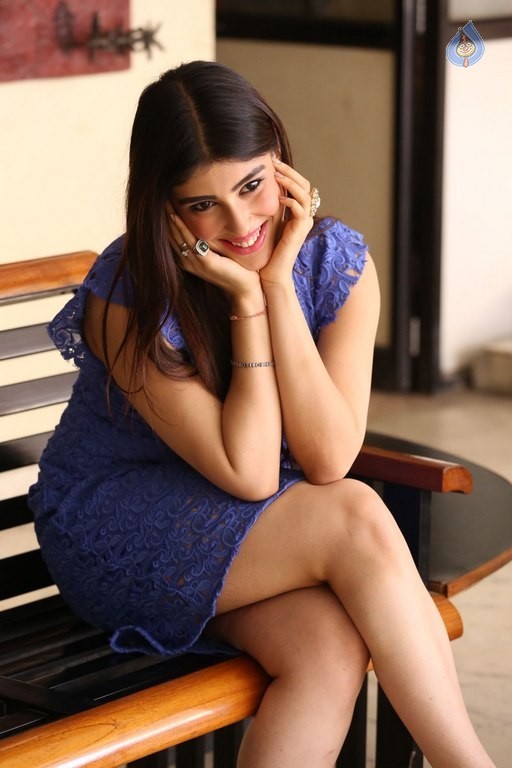 Aditi Singh Latest Gallery - 15 / 40 photos